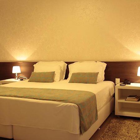Hz Hotel 帕图斯迪米纳斯 外观 照片