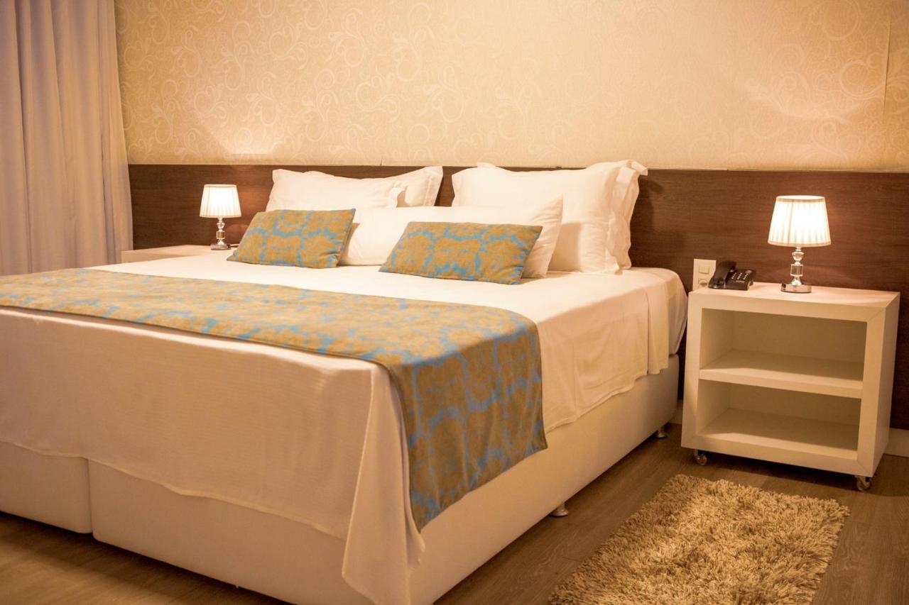 Hz Hotel 帕图斯迪米纳斯 外观 照片
